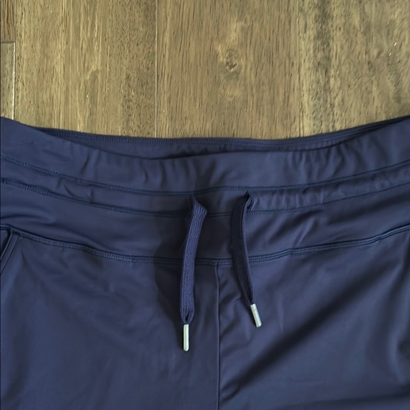 HALARA Joggers with Elastic Waistband - Picture 2 of 3